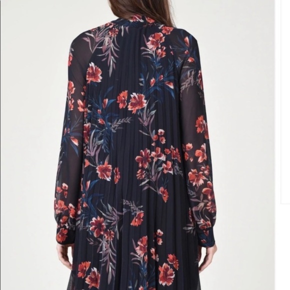 Molly Bracken black floral pleated lined long sheer sleeve swing dress tie neck - Picture 3 of 16